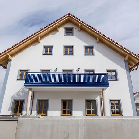 Ferienwohnung Rosa Gilching Exterior photo