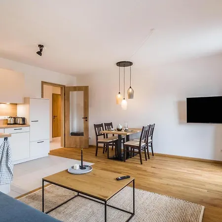 Ferienwohnung Rosa Gilching Exterior photo